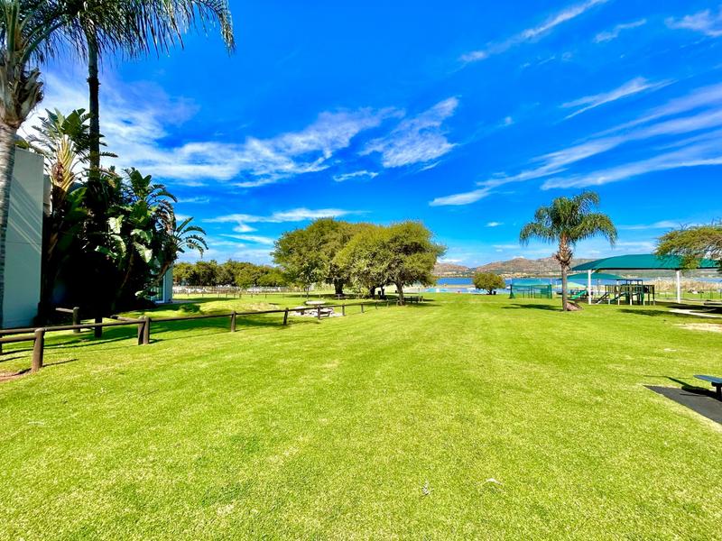 3 Bedroom Property for Sale in Caribbean Beach Club North West